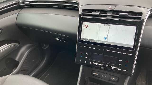 Hyundai TUCSON 1.6 TGDi SE Connect 5dr 2WD Petrol Estate Red