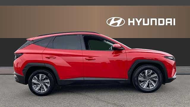 Hyundai TUCSON 1.6 TGDi SE Connect 5dr 2WD Petrol Estate Red