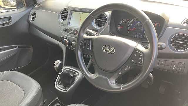 Hyundai i10 1.0 Play 5dr Petrol Hatchback