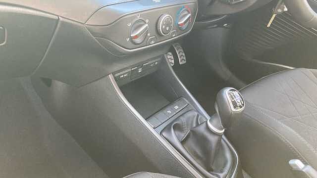 Hyundai BAYON 1.0 TGDi 48V MHEV SE Connect 5dr Petrol Hatchback
