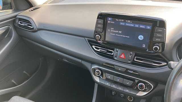 Hyundai i30 1.0T GDi SE Connect 5dr Petrol Hatchback