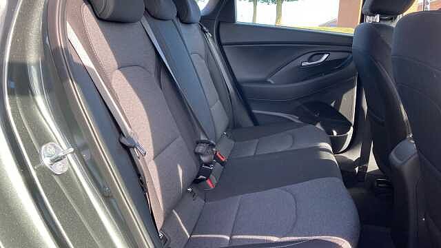 Hyundai i30 1.0T GDi SE Connect 5dr Petrol Hatchback