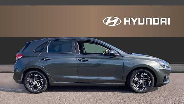 Hyundai i30 1.0T GDi SE Connect 5dr Petrol Hatchback