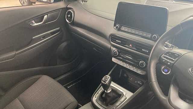 Hyundai KONA 1.0 TGDi 48V MHEV Premium 5dr Petrol Hatchback Blue