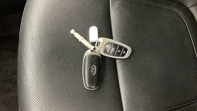 Hyundai TUCSON 1.6 TGDi Ultimate 5dr 2WD Petrol Estate Blue