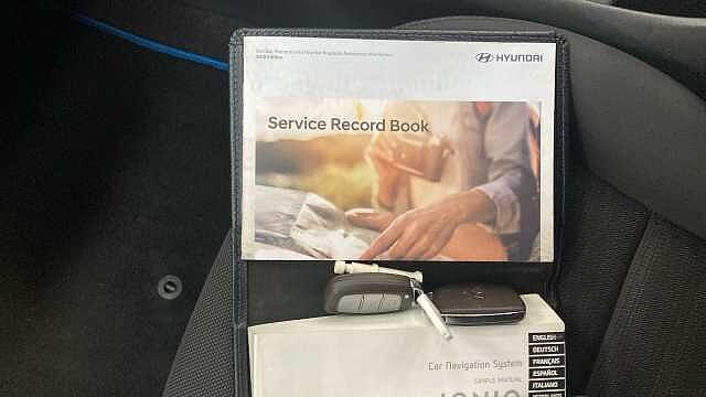 Hyundai IONIQ 1.6 GDi Hybrid Premium 5dr DCT Hybrid Hatchback