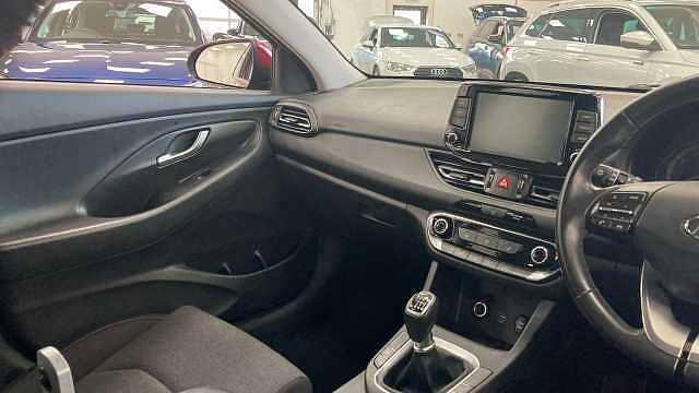 Hyundai i30 1.0T GDi SE Connect 5dr Petrol Hatchback