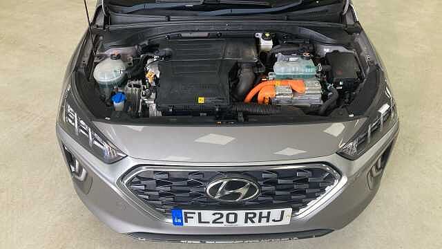 Hyundai IONIQ 1.6 GDi Hybrid Premium 5dr DCT Hybrid Hatchback
