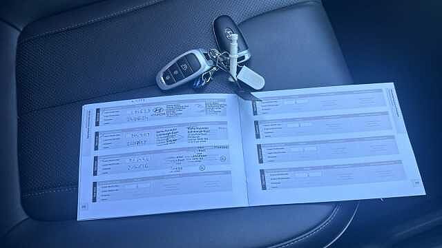 Hyundai SANTA FE 1.6 TGDi Hybrid Premium 5dr 4WD Auto Grey