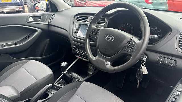 Hyundai i20 1.2 MPi Premium Nav 5dr