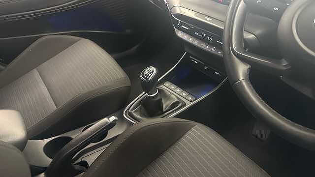 Hyundai I20 1.0T GDi 48V MHD Premium 5dr White