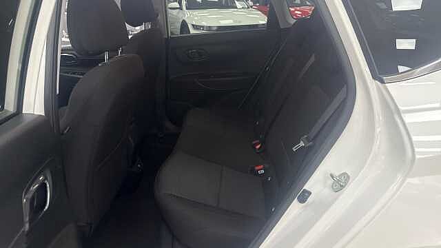 Hyundai I20 1.0T GDi 48V MHD Premium 5dr White