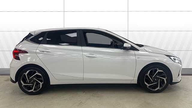 Hyundai I20 1.0T GDi 48V MHD Premium 5dr White