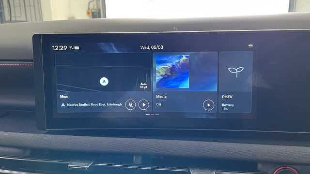 Hyundai TUCSON 1.6T Plug-in Hybrid N Line 5dr Auto White