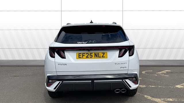 Hyundai TUCSON 1.6T Plug-in Hybrid N Line 5dr Auto White