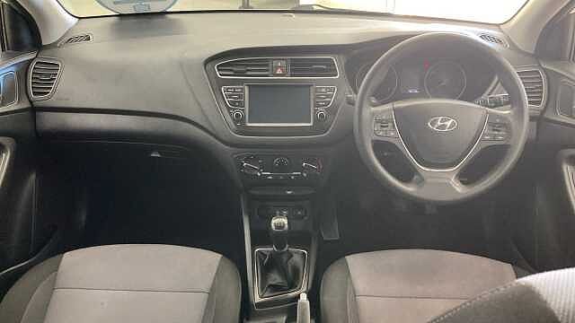 Hyundai i20 1.2 MPi S Connect 5dr