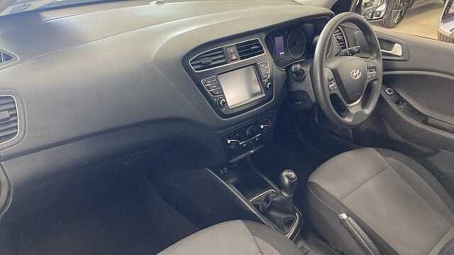 Hyundai i20 1.2 MPi S Connect 5dr