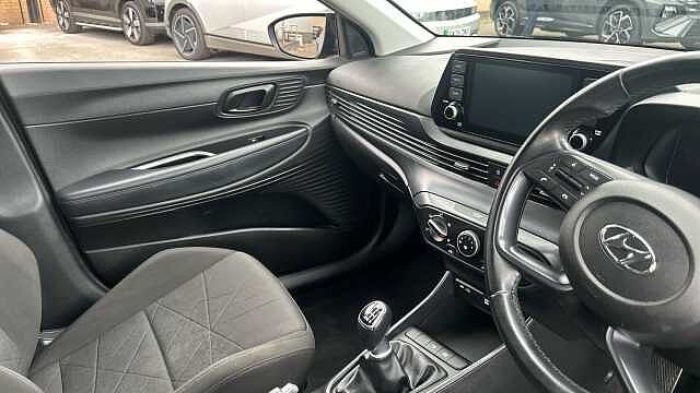 Hyundai BAYON 1.0 TGDi 48V MHEV SE Connect 5dr