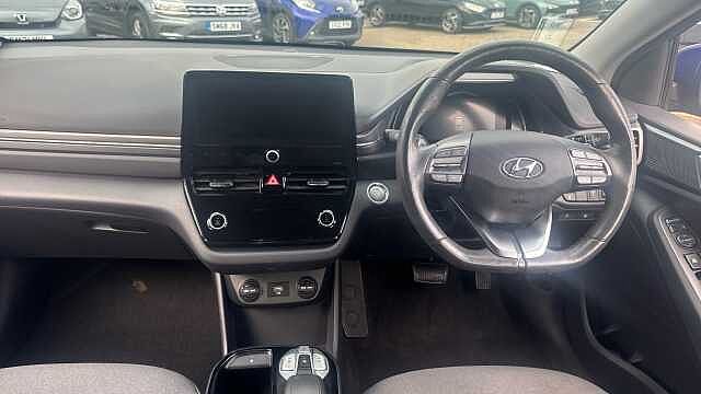 Hyundai IONIQ 100kW Premium 38kWh 5dr Auto