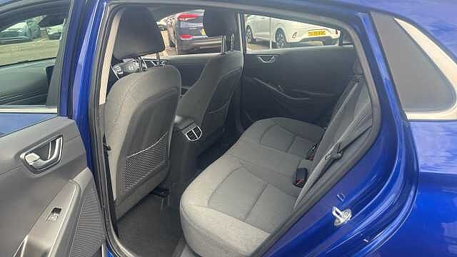 Hyundai IONIQ 100kW Premium 38kWh 5dr Auto