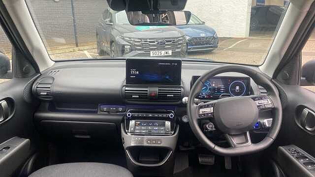 Hyundai INSTER 85kW 02 49kWh 5dr Auto Electric Hatchback Dusk Blue - Pearl
