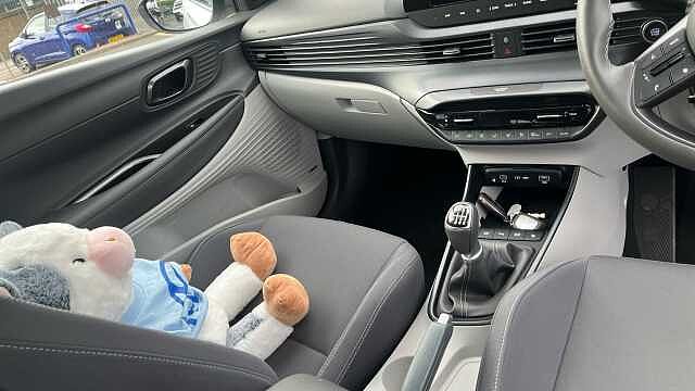 Hyundai BAYON 1.0 TGDi Ultimate 5dr Petrol Hatchback White