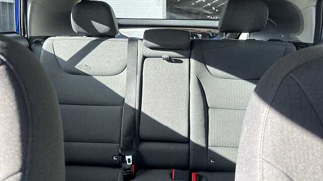 Hyundai IONIQ 1.6 GDi Hybrid Premium 5dr DCT Hybrid Hatchback Blue