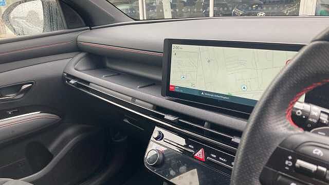 Hyundai TUCSON 1.6T Hybrid N Line 5dr Auto Hybrid Estate White