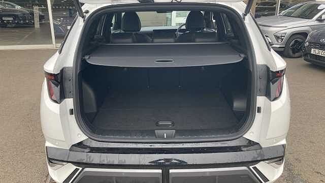 Hyundai TUCSON 1.6T Hybrid N Line 5dr Auto Hybrid Estate White