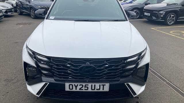Hyundai TUCSON 1.6T Hybrid N Line 5dr Auto Hybrid Estate White