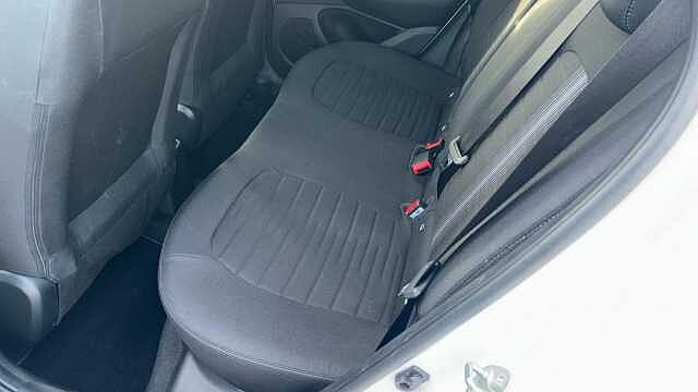 Hyundai I10 1.2 MPi Premium 5dr Auto Petrol Hatchback White