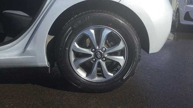 Hyundai I20 1.2 MPi SE 5dr Petrol Hatchback Silver