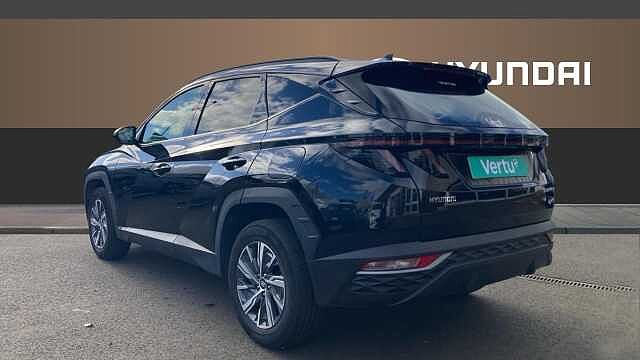 Hyundai TUCSON 1.6 TGDi Hybrid 230 SE Connect 5dr 2WD Auto Hybrid Estate Black