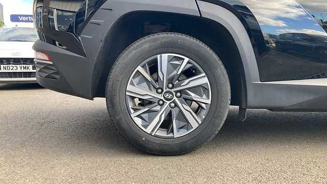 Hyundai TUCSON 1.6 TGDi Hybrid 230 SE Connect 5dr 2WD Auto Hybrid Estate Black