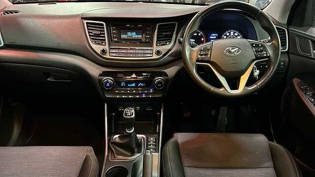 Hyundai TUCSON 1.7 CRDi Blue Drive SE 5dr 2WD Diesel Estate