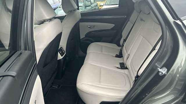 Hyundai TUCSON 1.6 TGDi Plug-in Hybrid Ultimate 5dr 4WD Auto Estate Grey
