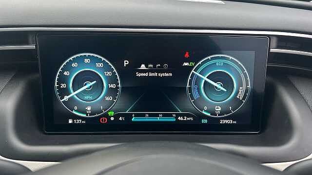 Hyundai TUCSON 1.6 TGDi Plug-in Hybrid Ultimate 5dr 4WD Auto Estate Grey