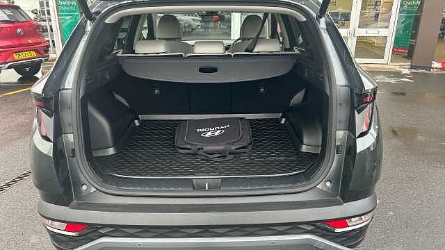 Hyundai TUCSON 1.6 TGDi Plug-in Hybrid Ultimate 5dr 4WD Auto Estate Grey