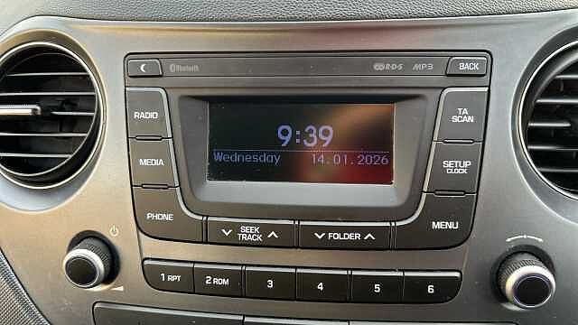 Hyundai i10 1.0 SE 5dr Petrol Hatchback