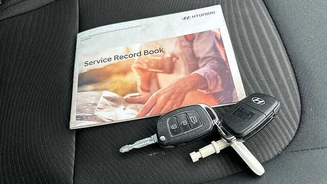 Hyundai i10 1.0 SE 5dr Petrol Hatchback