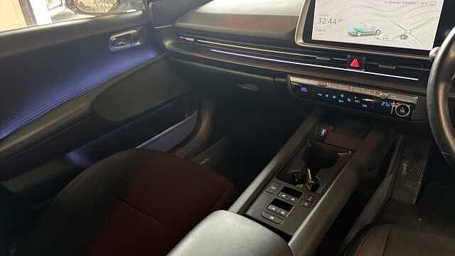 Hyundai IONIQ 6 168kW Premium 77kWh 4dr Auto Electric Saloon