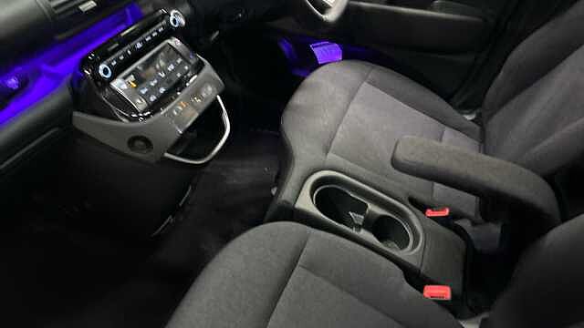 Hyundai INSTER 85kW 02 49kWh 5dr Auto Electric Hatchback