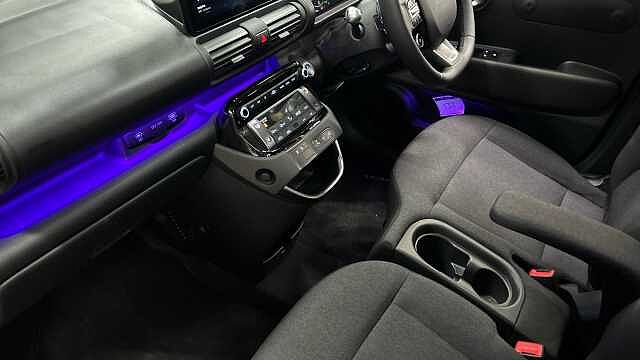 Hyundai INSTER 85kW 02 49kWh 5dr Auto Electric Hatchback