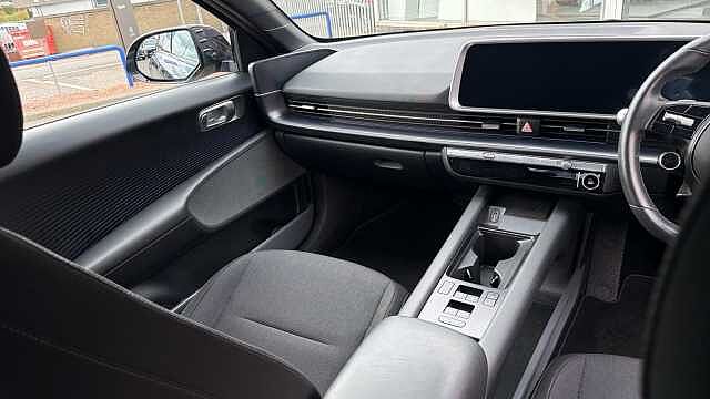 Hyundai IONIQ 6 168kW Premium 77kWh 4dr Auto Electric Saloon