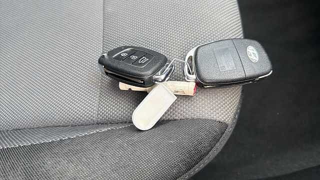 Hyundai i20 1.2 MPi S Connect 5dr Petrol Hatchback