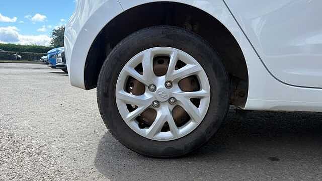 Hyundai i10 1.0 SE 5dr Petrol Hatchback