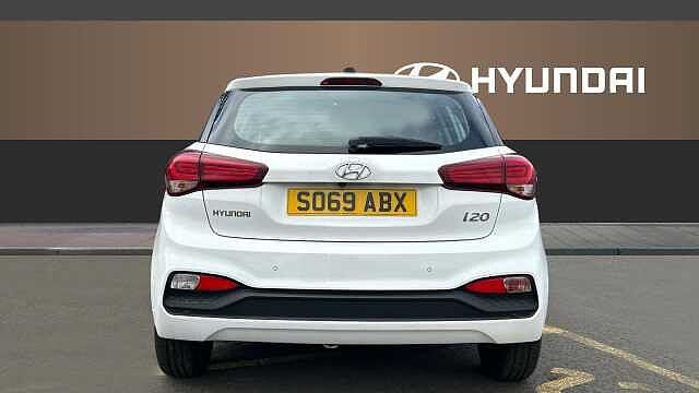 Hyundai i20 1.2 MPi SE 5dr Petrol Hatchback