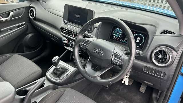 Hyundai KONA 1.0 TGDi 48V MHEV SE Connect 5dr Petrol Hatchback