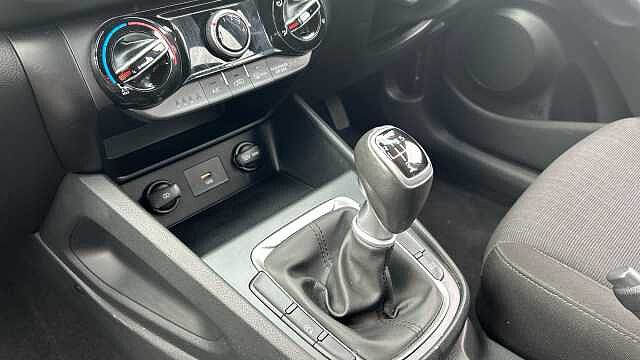 Hyundai KONA 1.0 TGDi 48V MHEV SE Connect 5dr Petrol Hatchback