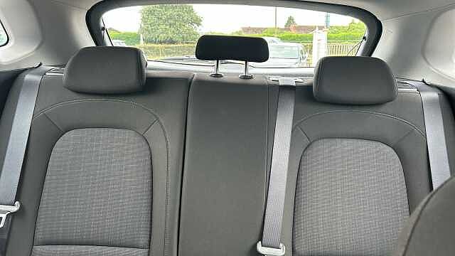 Hyundai KONA 1.0 TGDi 48V MHEV SE Connect 5dr Petrol Hatchback